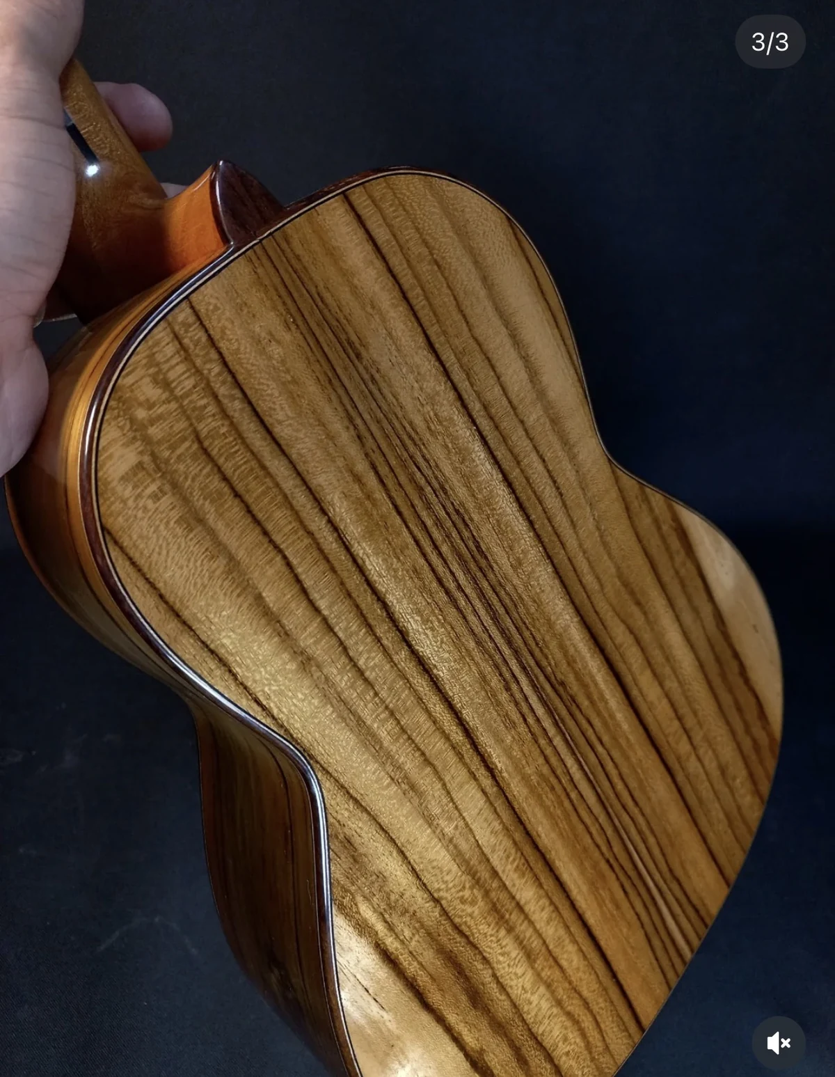 Detalle del fondo de madera con sus vetas naturales